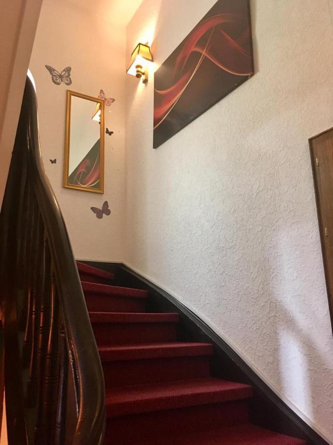 Hotel Heidelberger Tor ดอสเซนไฮม์ ภายนอก รูปภาพ